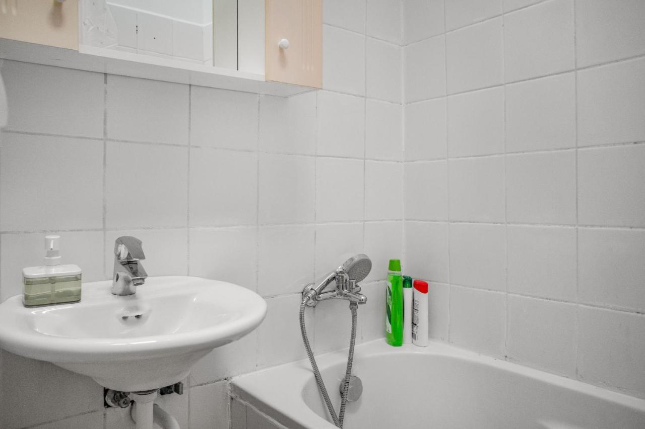 Elegant 2Br Apartment - Near Bahnhof Wien Meidling Екстер'єр фото